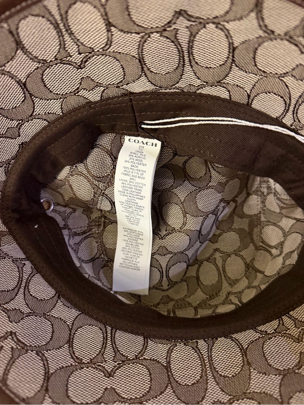 Coach Two-Tone Sherpa Bucket Hat in Beige and Cream - Picture 3 of 3